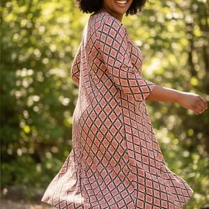 New with tag Geometric Patterned Coral and Brown Dress plus size 2XLg